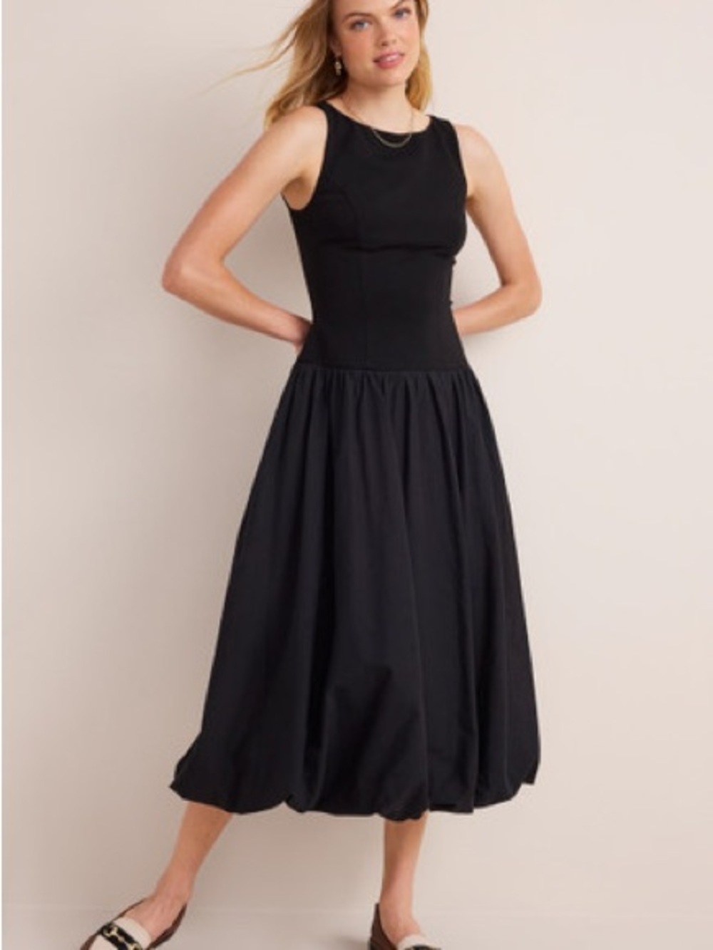 Francesca’s Eliza Bubble Hem Midi Dress - NWT M